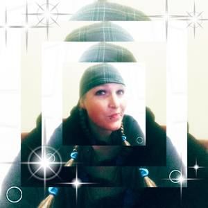 Meet your Posher, Stefanie